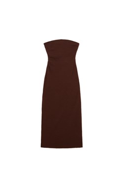 Cropp - Marszczona brązowa sukienka midi - brązowy ze sklepu Cropp w kategorii Sukienki - zdjęcie 172531604