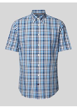 Koszula biznesowa o kroju regular fit z kołnierzykiem typu button down ze sklepu Peek&Cloppenburg  w kategorii Koszule męskie - zdjęcie 172540502