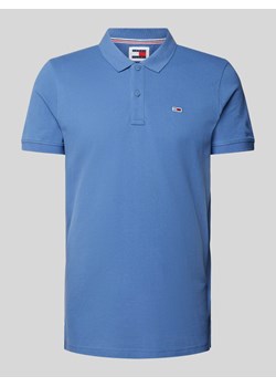 Koszulka polo o kroju slim fit z wyhaftowanym logo ze sklepu Peek&Cloppenburg  w kategorii T-shirty męskie - zdjęcie 172540582