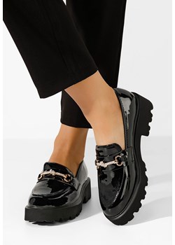 Czarne mokasyny na grubej podeszwie Kerra ze sklepu Zapatos w kategorii Mokasyny damskie - zdjęcie 172545761