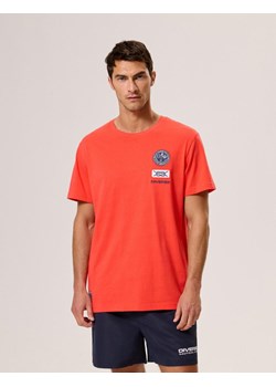 Koszulka NAUTTI PATCH Koral M ze sklepu Diverse w kategorii T-shirty męskie - zdjęcie 172549084