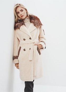 Kremowy kożuch damski z paskiem ze sklepu OCHNIK w kategorii Płaszcze damskie - zdjęcie 172551572