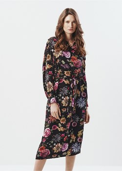 Kwiecista sukienka maxi z paskiem ze sklepu OCHNIK w kategorii Sukienki - zdjęcie 172551964