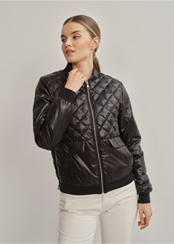 Czarna pikowana kurtka damska ze sklepu OCHNIK w kategorii Kurtki damskie - zdjęcie 172560502