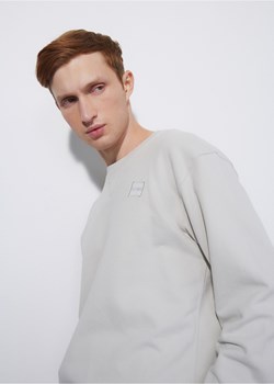 Kremowa bluza męska z logo ze sklepu OCHNIK w kategorii Bluzy męskie - zdjęcie 172562210