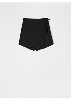 Sinsay - Spódnico-szorty z lnem - czarny ze sklepu Sinsay w kategorii Szorty - zdjęcie 172573423