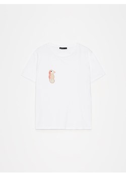 Mohito - T-shirt z aplikacją - biały ze sklepu Mohito w kategorii Bluzki damskie - zdjęcie 172575930