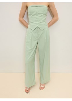 Reserved - Garniturowe spodnie z wiskozą - jasnozielony ze sklepu Reserved w kategorii Spodnie damskie - zdjęcie 172587910