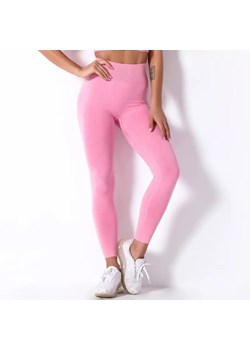 Bezszwowe legginsy w pastelowych kolorach - Różowy / S ze sklepu Maybella.pl w kategorii Spodnie damskie - zdjęcie 172588500