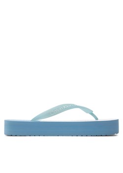 Japonki Calvin Klein Jeans Beach Sandal Flatform Monologo YW0YW01617 Błękitny ze sklepu eobuwie.pl w kategorii Klapki damskie - zdjęcie 172592312