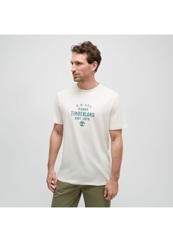 TIMBERLAND T-SHIRT REFIBRA FRONT GRAPHIC SHORT SLEEVE TEE ze sklepu Timberland w kategorii T-shirty męskie - zdjęcie 172593123