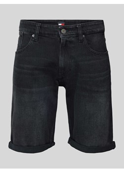 Szorty jeansowe o kroju slim fit z wyhaftowanym logo model ‘RONNIE’ ze sklepu Peek&Cloppenburg  w kategorii Spodenki męskie - zdjęcie 172594920