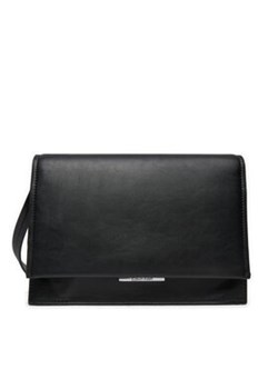 Calvin Klein Torebka Ck Linear Shoulder Bag K60K612158 Czarny ze sklepu MODIVO w kategorii Listonoszki - zdjęcie 172598083
