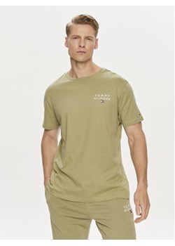 Tommy Hilfiger T-Shirt Logo UM0UM02916 Zielony Regular Fit ze sklepu MODIVO w kategorii T-shirty męskie - zdjęcie 172598404