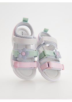 Reserved - Kolorowe sandały na rzepy - wielobarwny ze sklepu Reserved w kategorii Sandały dziecięce - zdjęcie 172601751