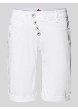 Szorty jeansowe o kroju straight fit z asymetryczną listwą guzikową ze sklepu Peek&Cloppenburg  w kategorii Szorty - zdjęcie 172602212