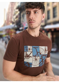 Sinsay - Koszulka z nadrukiem - brązowy ze sklepu Sinsay w kategorii T-shirty męskie - zdjęcie 172609413