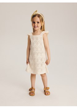 Reserved - Ażurowa sukienka - złamana biel ze sklepu Reserved w kategorii Sukienki niemowlęce - zdjęcie 172620482