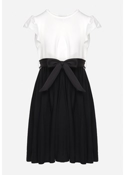 Biało-Czarna Sukienka z Plisowanym Dołem z Kokardką w Talii i Falbankami Walapia ze sklepu Born2be Odzież w kategorii Sukienki dziewczęce - zdjęcie 172621410