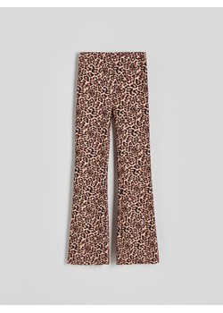 Reserved - Spodnie z nadrukiem zwierzęcym - wielobarwny ze sklepu Reserved w kategorii Spodnie damskie - zdjęcie 172621914
