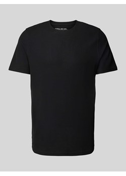 T-shirt z prążkowanym okrągłym dekoltem ze sklepu Peek&Cloppenburg  w kategorii T-shirty męskie - zdjęcie 172626474