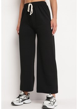 Czarne Materiałowe Spodnie z Gumką w Pasie Toralia ze sklepu Born2be Odzież w kategorii Spodnie damskie - zdjęcie 172630880