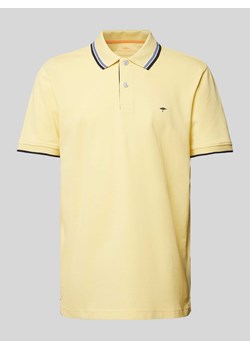 Koszulka polo o kroju regular fit z paskami w kontrastowym kolorze ze sklepu Peek&Cloppenburg  w kategorii T-shirty męskie - zdjęcie 172631002
