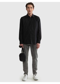 Koszula męska z tkaniny typu oxford czarna Trixi 906 ze sklepu Big Star w kategorii Koszule męskie - zdjęcie 172632382