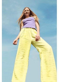 Spodnie dziewczęce na lato - seledynowe - Wide Leg - Lincoln&Sharks ze sklepu 5.10.15 w kategorii Spodnie dziewczęce - zdjęcie 172637974