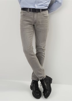 Szare spodnie jeansowe męskie ze sklepu OCHNIK w kategorii Spodnie męskie - zdjęcie 172639890