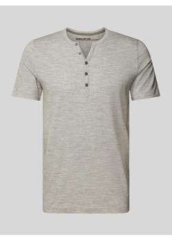 T-shirt z krótką listwą guzikową ze sklepu Peek&Cloppenburg  w kategorii T-shirty męskie - zdjęcie 172641283
