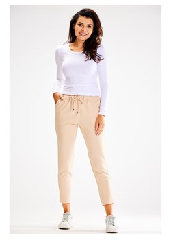 Awama Spodnie w kolorze beżowym ze sklepu Limango Polska w kategorii Spodnie damskie - zdjęcie 172646764