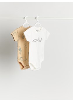 Reserved - Bawełniane body Kubuś Puchatek 2 pack - złamana biel ze sklepu Reserved w kategorii Body niemowlęce - zdjęcie 172652921