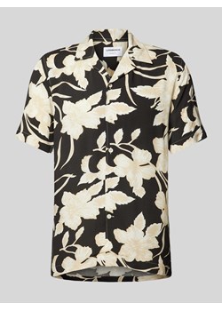 Koszula casualowa o kroju modern fit z wiskozy ze wzorem na całej powierzchni ze sklepu Peek&Cloppenburg  w kategorii Koszule męskie - zdjęcie 172662290