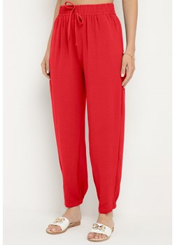 Czerwone Dresowe Spodnie z Gumką w Pasie i Wysokim Stanem Dimrou ze sklepu Born2be Odzież w kategorii Spodnie damskie - zdjęcie 172664974