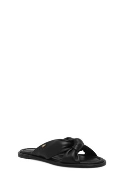 Michael Kors Skórzane klapki ELENA ze sklepu Gomez Fashion Store w kategorii Klapki damskie - zdjęcie 172675540