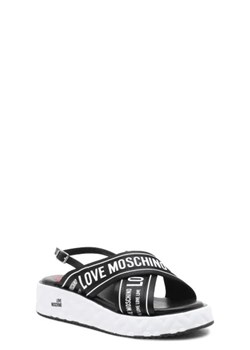 Love Moschino Skórzane klapki NASTROLOGO ze sklepu Gomez Fashion Store w kategorii Klapki damskie - zdjęcie 172687393