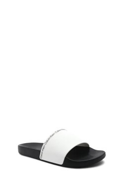Calvin Klein Klapki POOL SLIDE RUBBER ze sklepu Gomez Fashion Store w kategorii Klapki męskie - zdjęcie 172704200