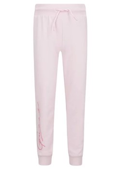 GUESS ACTIVE Spodnie dresowe | Regular Fit ze sklepu Gomez Fashion Store w kategorii Spodnie dziewczęce - zdjęcie 172710790