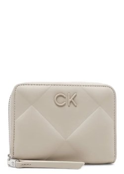 Calvin Klein Portfel ze sklepu Gomez Fashion Store w kategorii Portfele damskie - zdjęcie 172713180