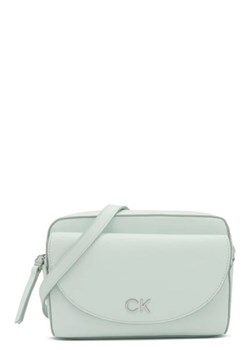 Calvin Klein Listonoszka Daily Camera Bag Pebble ze sklepu Gomez Fashion Store w kategorii Listonoszki - zdjęcie 172719400