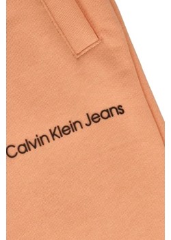 CALVIN KLEIN JEANS Spodnie dresowe | Regular Fit ze sklepu Gomez Fashion Store w kategorii Spodnie dziewczęce - zdjęcie 172728772