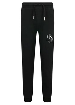CALVIN KLEIN JEANS Spodnie dresowe | Regular Fit ze sklepu Gomez Fashion Store w kategorii Spodnie dziewczęce - zdjęcie 172738082