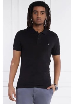 CALVIN KLEIN JEANS Polo EMBRO BADGE | Slim Fit ze sklepu Gomez Fashion Store w kategorii T-shirty męskie - zdjęcie 172790243