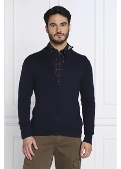 GUESS Sweter CARDI | Regular Fit | z dodatkiem jedwabiu ze sklepu Gomez Fashion Store w kategorii Swetry męskie - zdjęcie 172795214