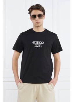 GUESS T-shirt SS CN GUESS EMBRO BO | Regular Fit ze sklepu Gomez Fashion Store w kategorii T-shirty męskie - zdjęcie 172798171