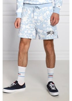 Tommy Jeans Szorty | Regular Fit ze sklepu Gomez Fashion Store w kategorii Spodenki męskie - zdjęcie 172821394