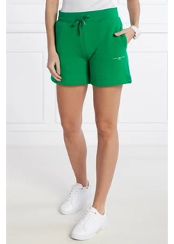 Tommy Hilfiger Szorty 1985 MINI CORP LOGO TERRY SHORTS | Regular Fit ze sklepu Gomez Fashion Store w kategorii Szorty - zdjęcie 172827924