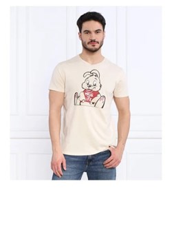 GUESS T-shirt GUESS X BRANDALISED LEON WASHED BUNNY | Regular Fit ze sklepu Gomez Fashion Store w kategorii T-shirty męskie - zdjęcie 172849862