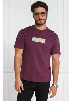Calvin Klein T-shirt LAYERED GEL LOGO | Regular Fit ze sklepu Gomez Fashion Store w kategorii T-shirty męskie - zdjęcie 172852451